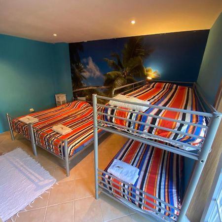 Amazigh Guincho Hostel & Suites カスカイス エクステリア 写真