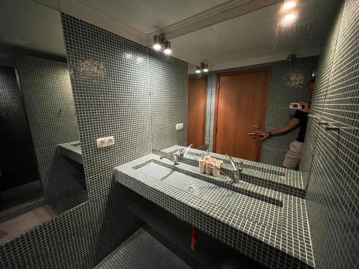 Amazigh Guincho Hostel & Suites カスカイス エクステリア 写真